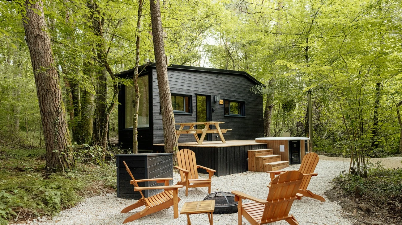 Perse — Extérieur et espace détente