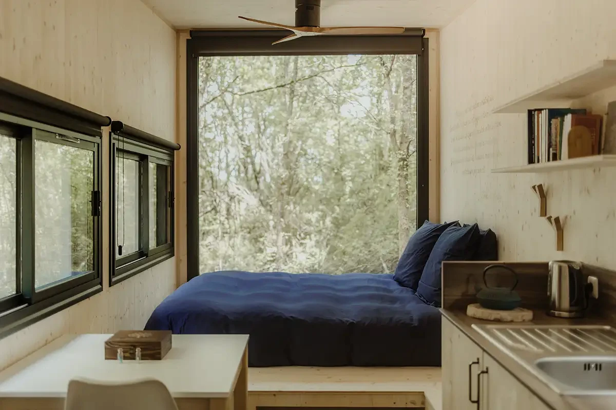 Rigel — Intérieur et lit